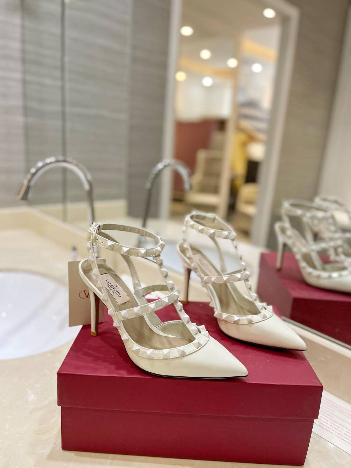 Valentino Sandal9-8
